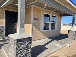 featured image of 10371 Longtail Dr