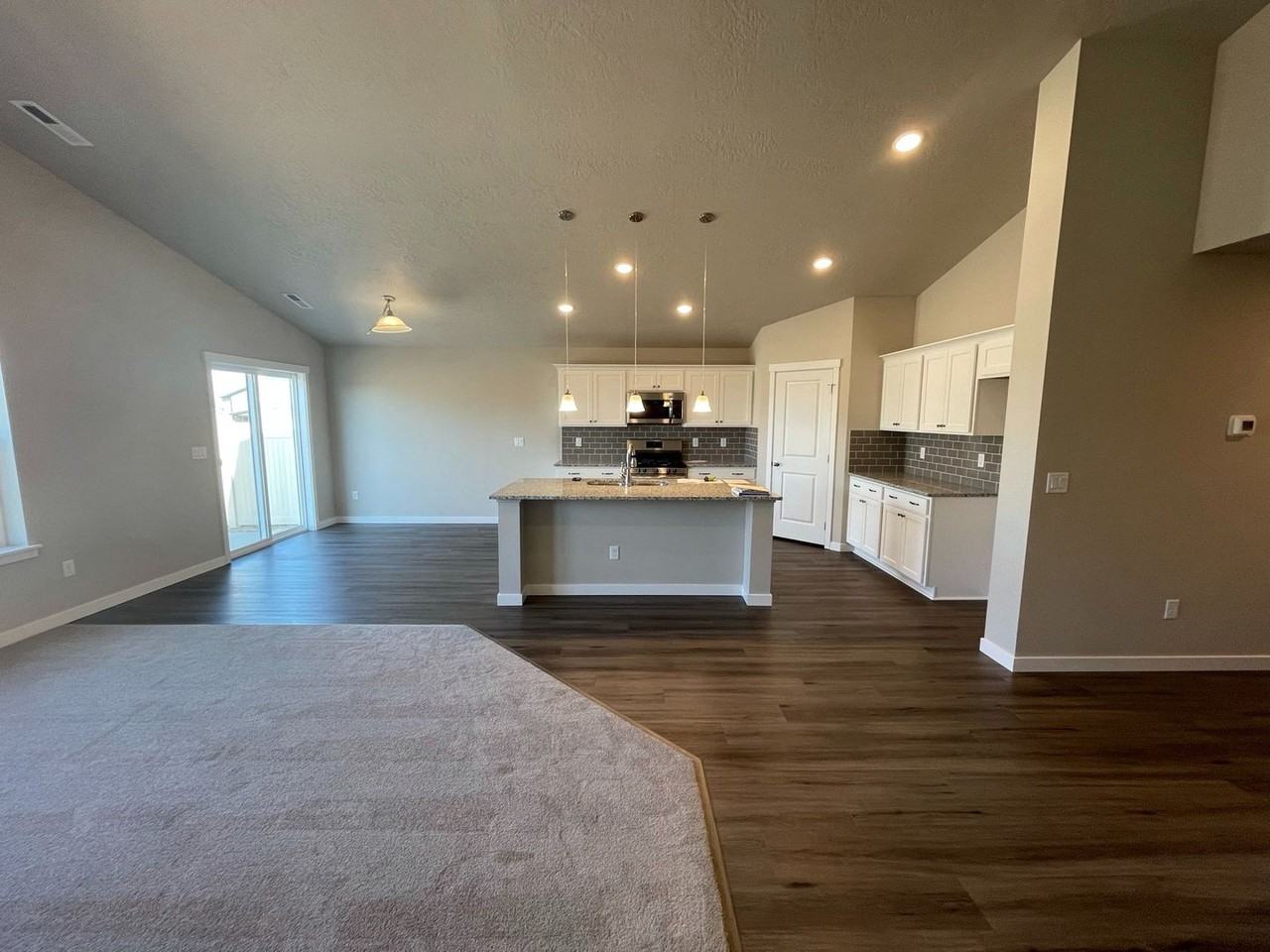 10371 Longtail Dr - Photo 6 of 46