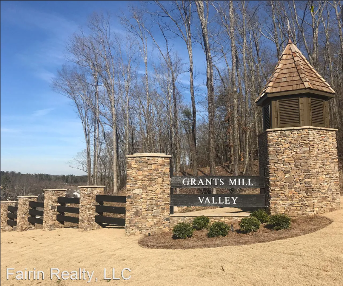 1444 Valley Trce - Photo 2 of 2