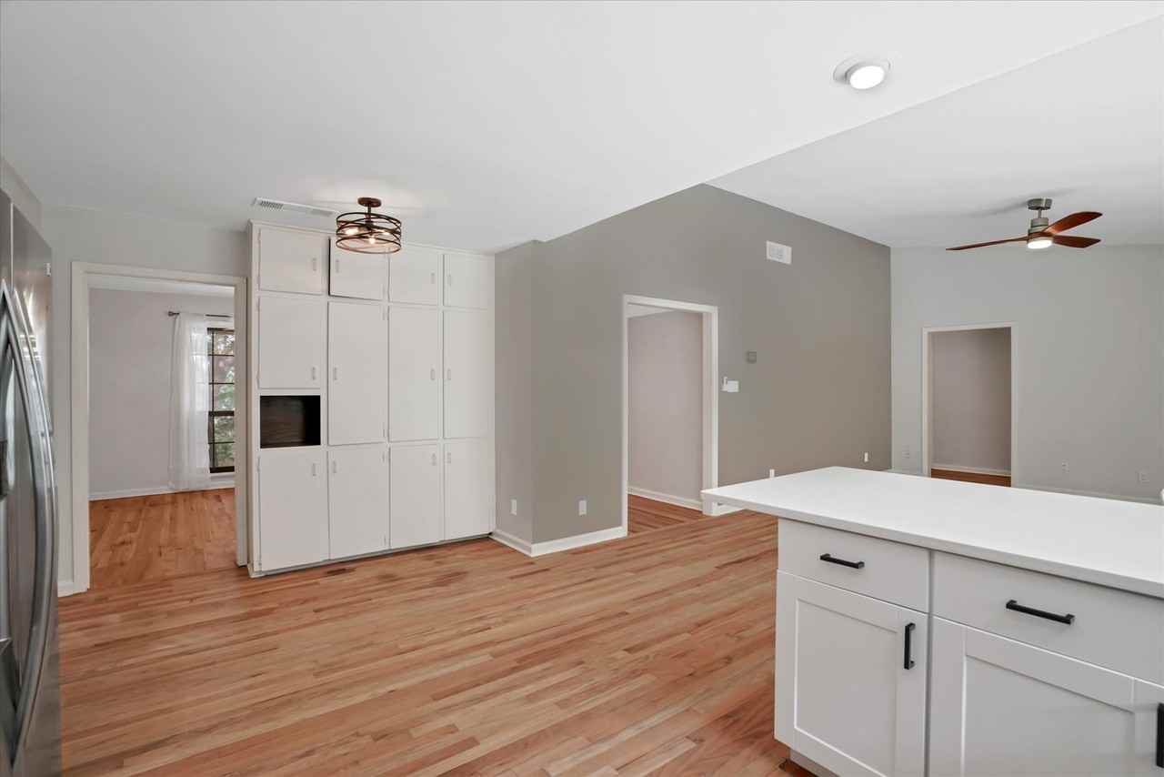 8827 Mountain Path Cir - Photo 7 of 22