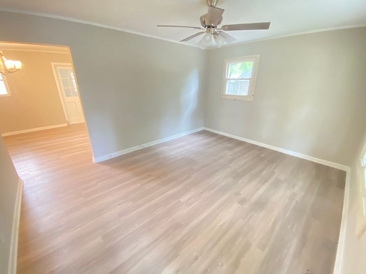 2508 Planer Ave - Photo 2 of 10