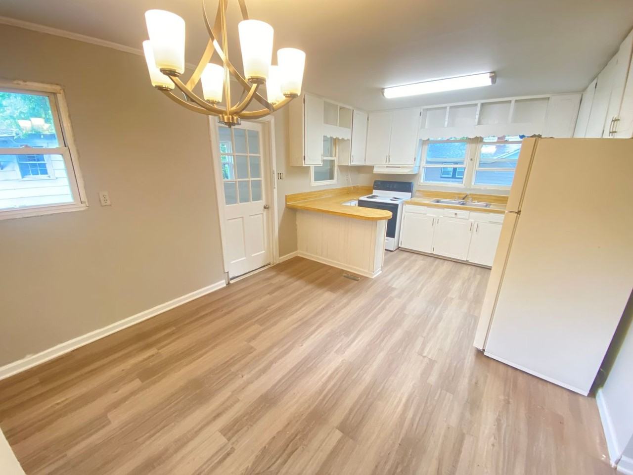 2508 Planer Ave - Photo 4 of 10
