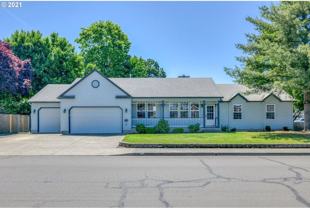 206 Ne Milne Rd - Photo 1 of 1