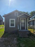 featured image of 613 N Johnston St