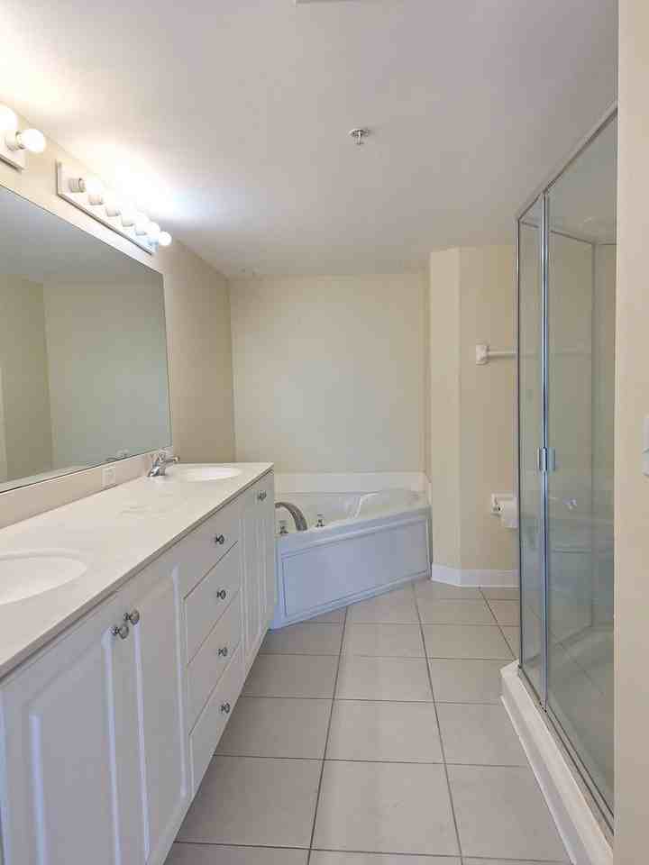 418 Bouchelle Dr #201 - Photo 7 of 24