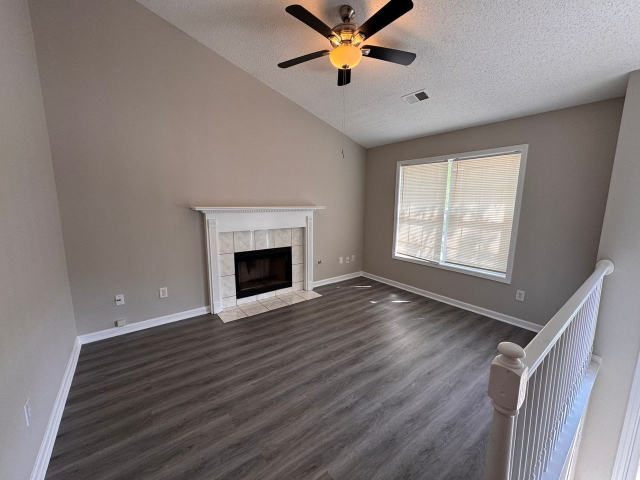 451 Clear Blue Way - Photo 2 of 29