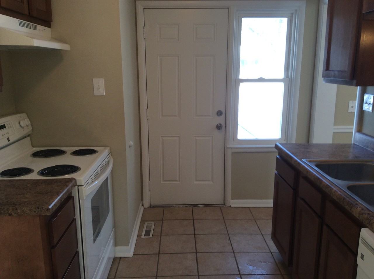 3109 N Centennial St - Photo 5 of 14