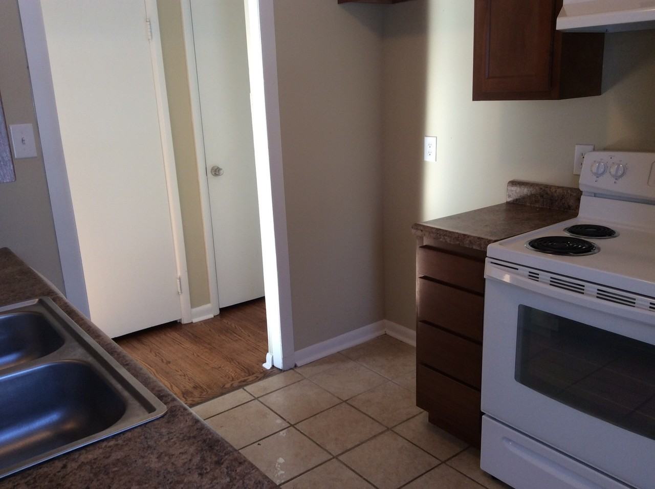 3109 N Centennial St - Photo 6 of 14