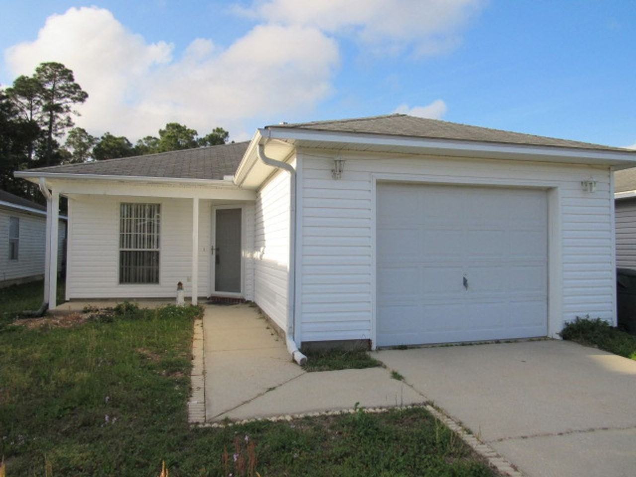 2018 Marquesas Ln - Photo 2 of 9