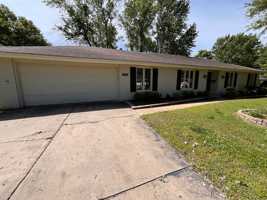 featured image of 3060 E Covington St