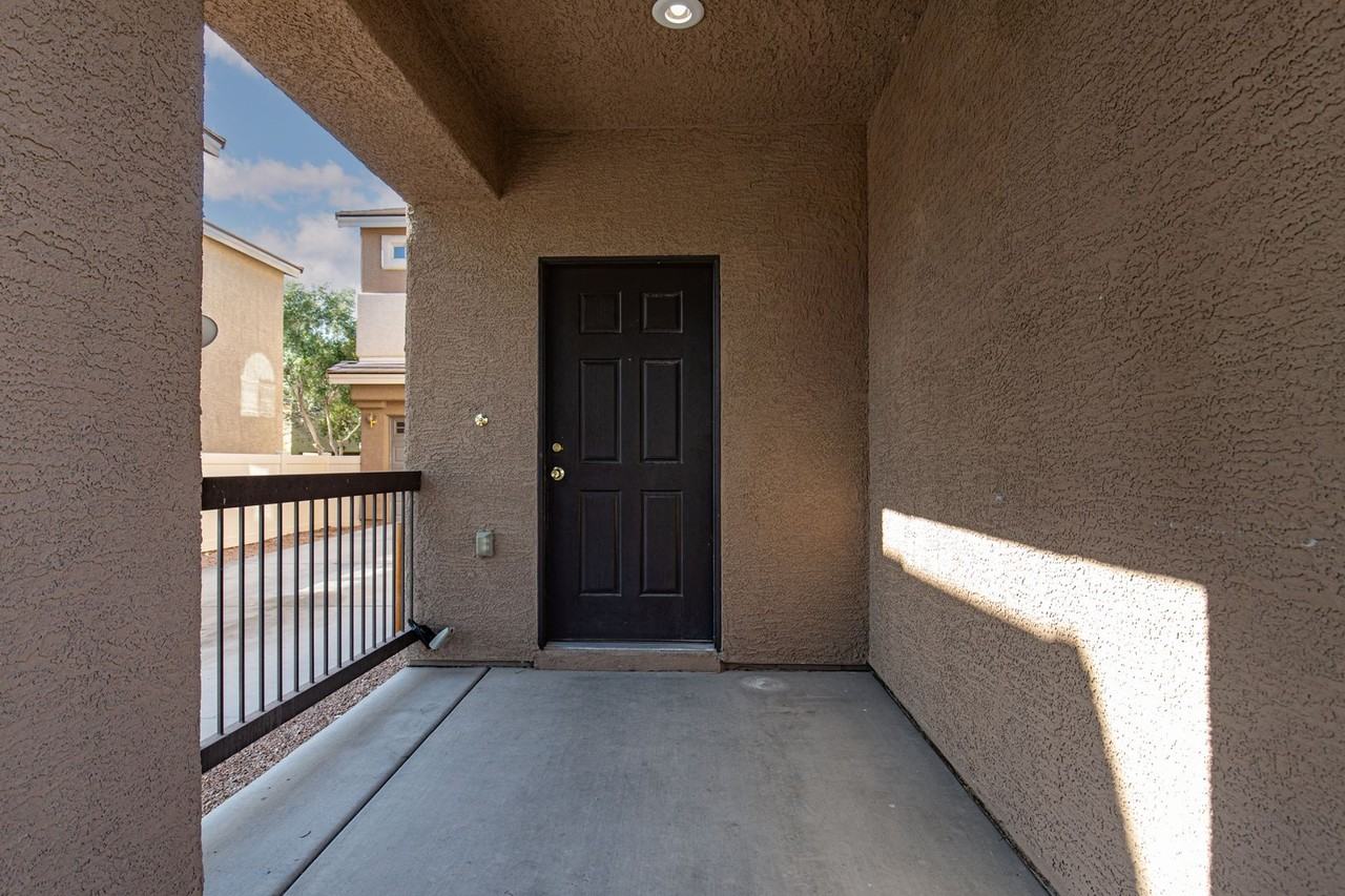5163 Tunnel Falls Dr - Photo 5 of 43