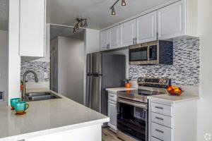 featured image of 1500 Hickory Ave