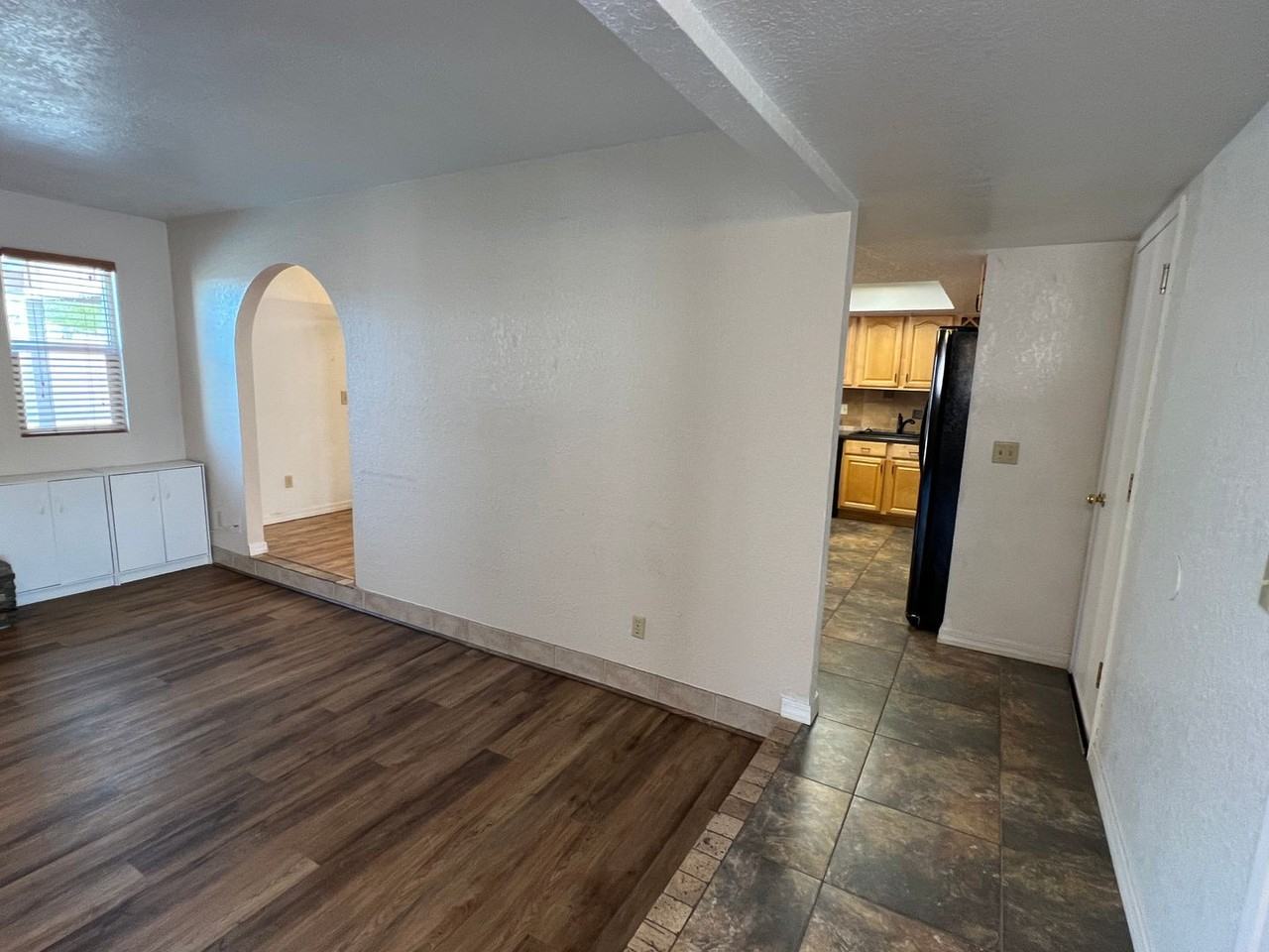 3236 Silversmith Dr - Photo 4 of 16