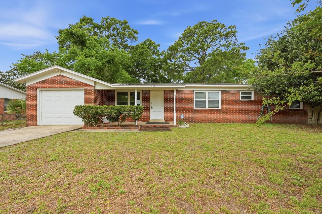 358 Coral Dr Sw - Photo 3 of 39
