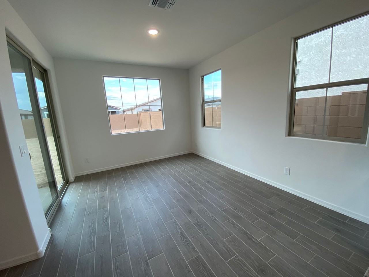 22938 E Saddle Way - Photo 6 of 16