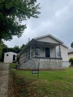 featured image of 1612 N Jackson Ave