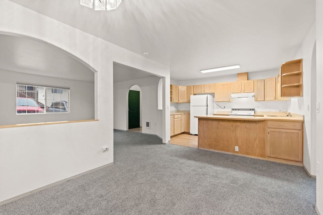 s129 - Photo 4 of 18