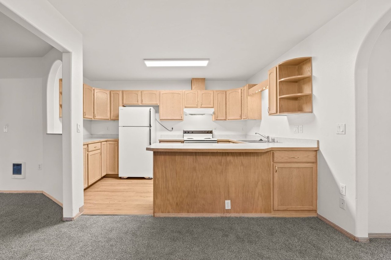 s129 - Photo 5 of 18