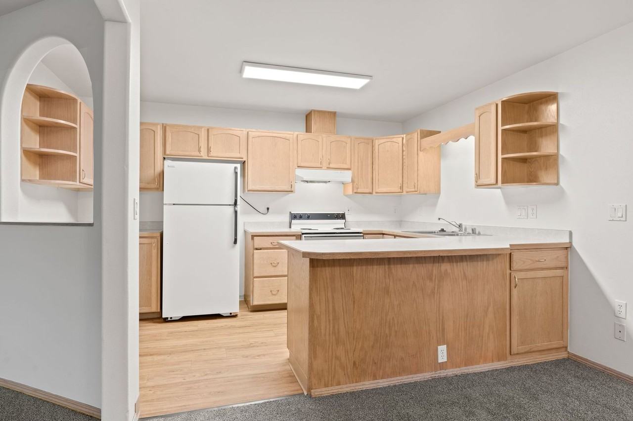 s129 - Photo 6 of 18