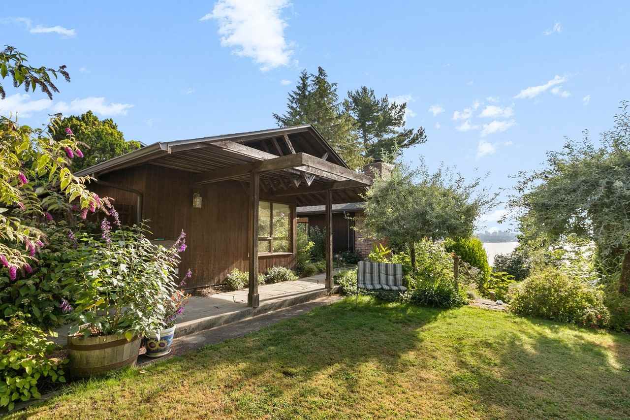 1415 38th Ave - Photo 5 of 50
