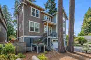 1227 Ne 88th St - Photo 1 of 1