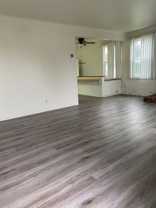 5304 N Elgin St - Photo 1 of 1