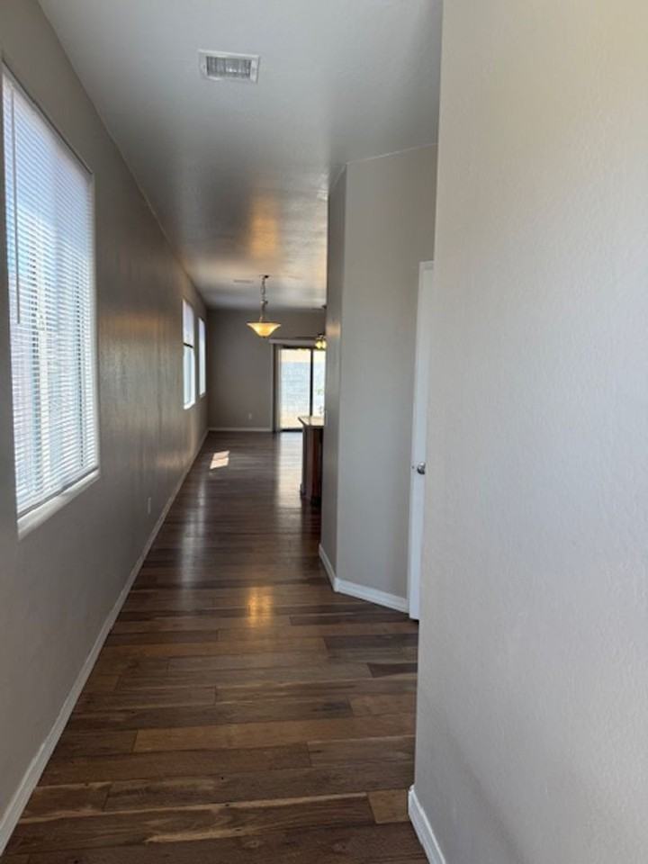 1050 S 17th St - Photo 2 of 19