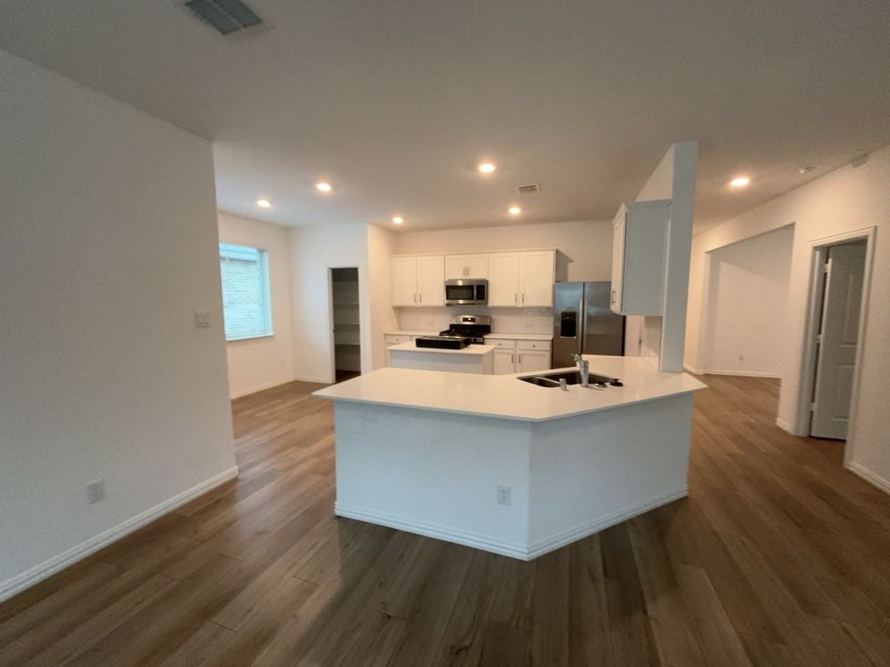 9724 Buffalo Ridge Rd - Photo 2 of 31