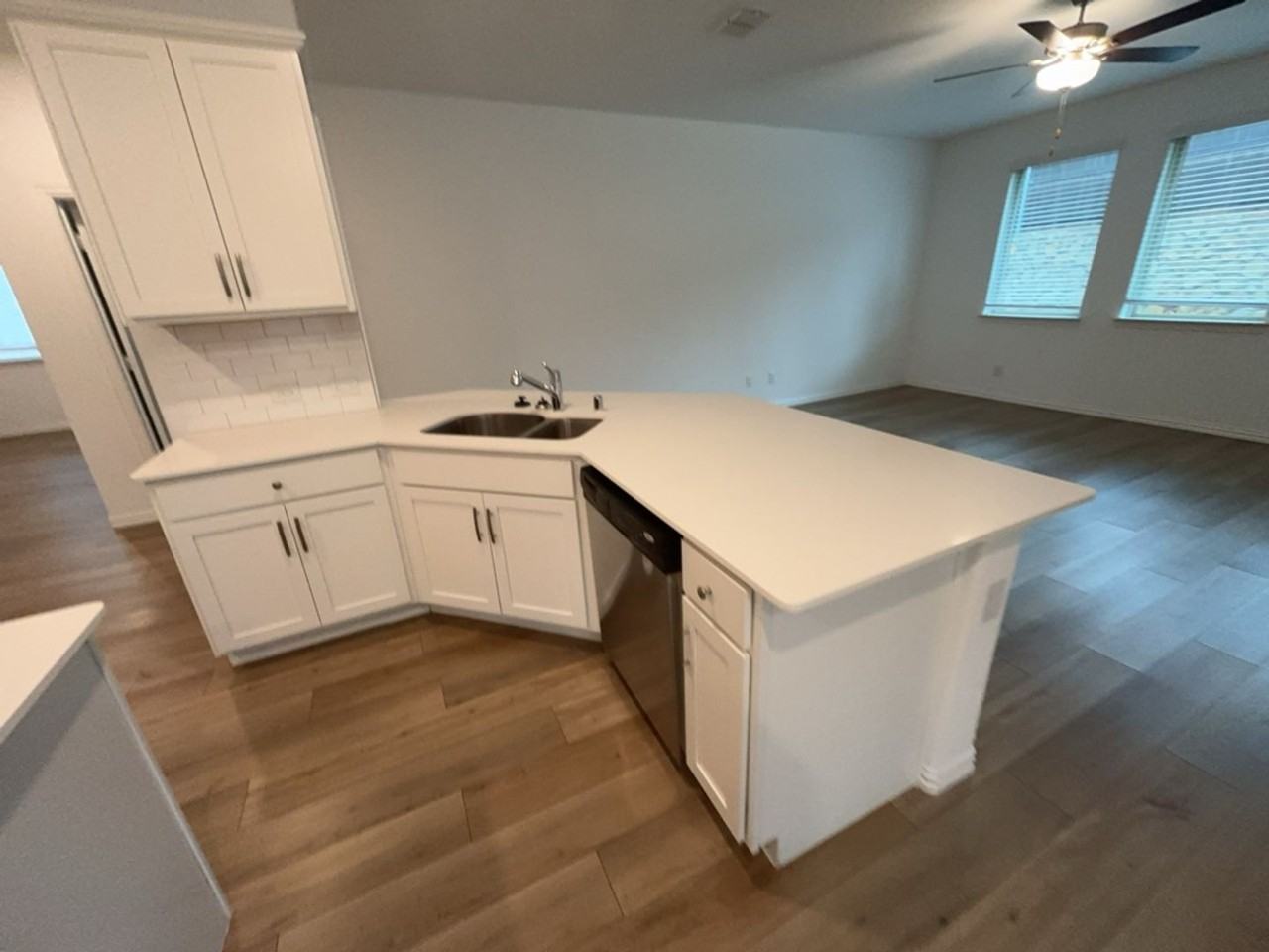 9724 Buffalo Ridge Rd - Photo 7 of 31