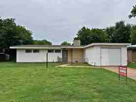 4111 Mcgaha Ave - Photo 1 of 1
