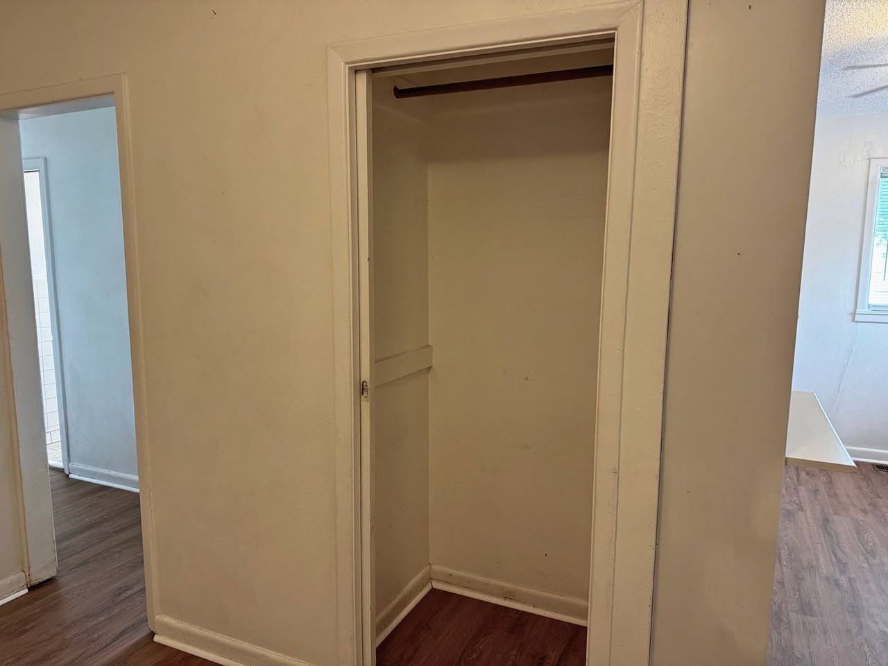4111 Mcgaha Ave - Photo 5 of 33