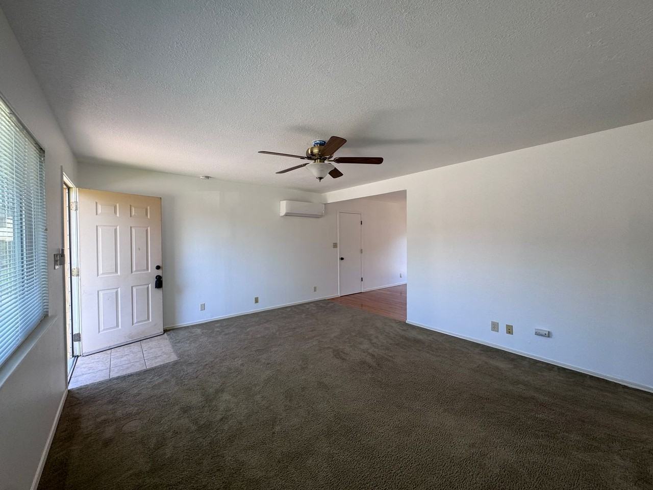 3521 Grant Park Dr - Photo 4 of 16