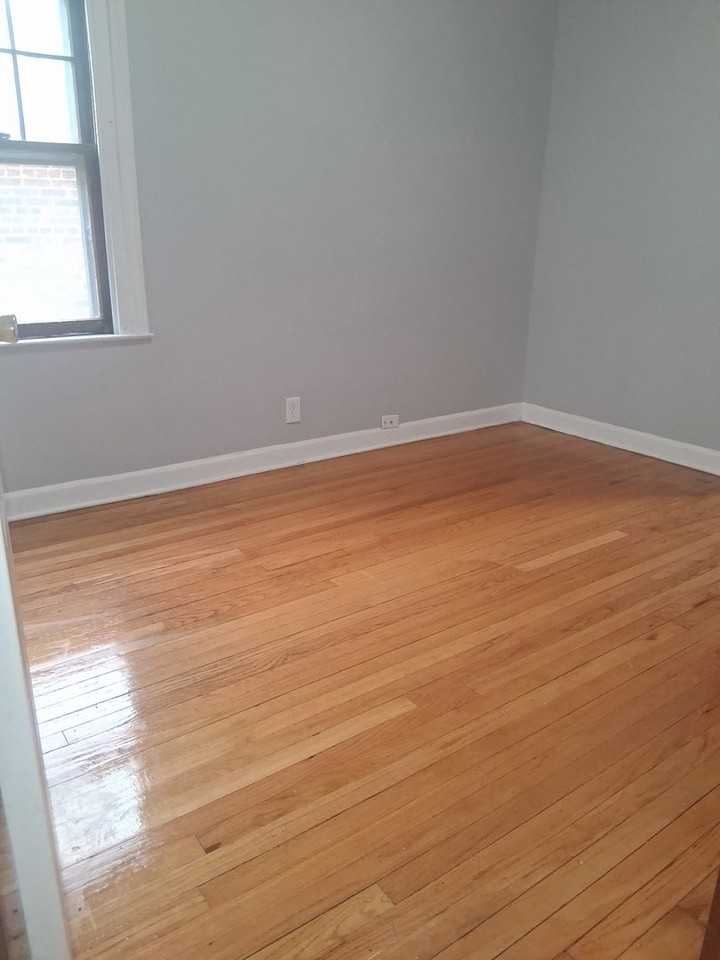 310 Garfield St - Photo 7 of 11