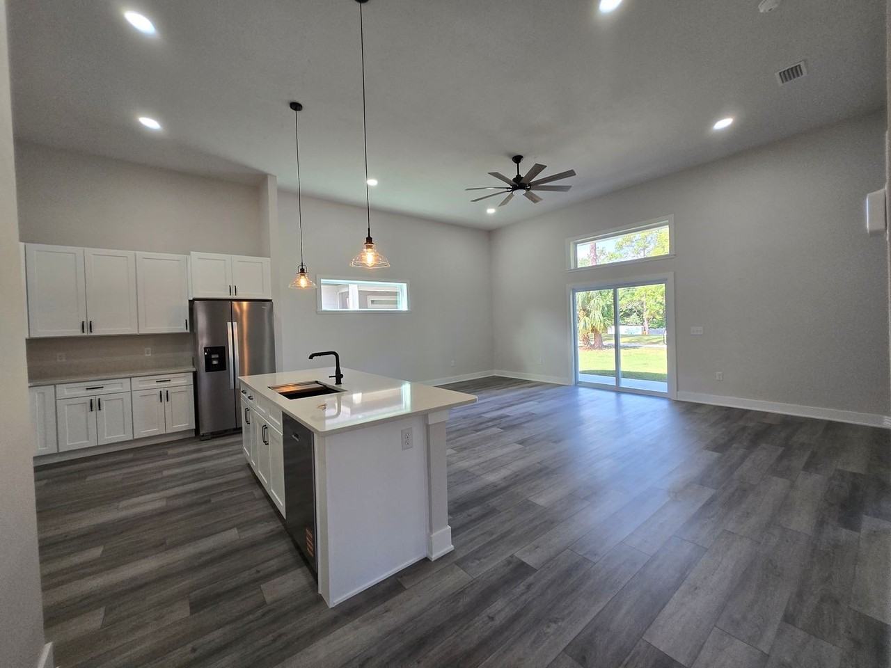 6548 Nw 109th Pl - Photo 2 of 49