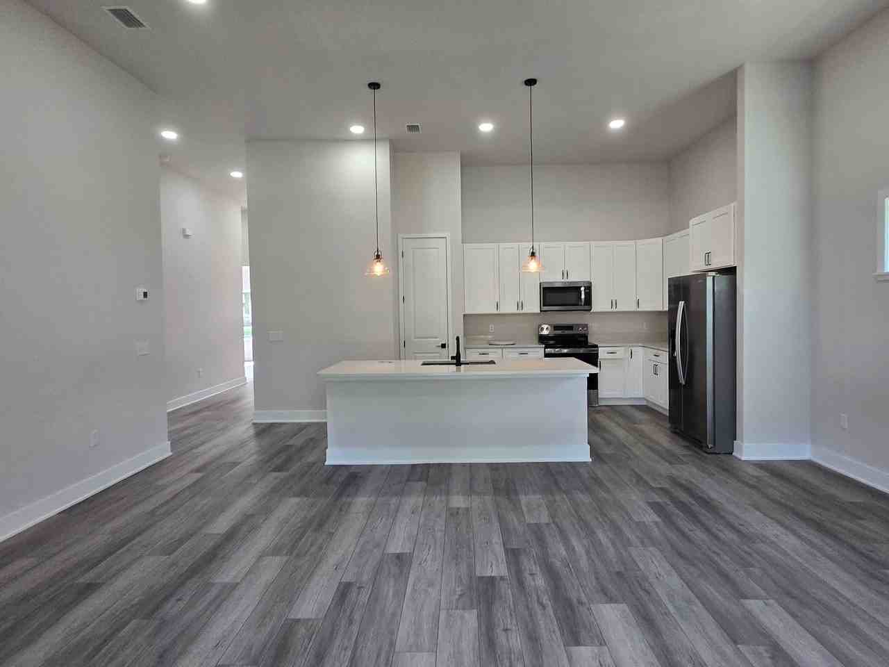 6548 Nw 109th Pl - Photo 3 of 49