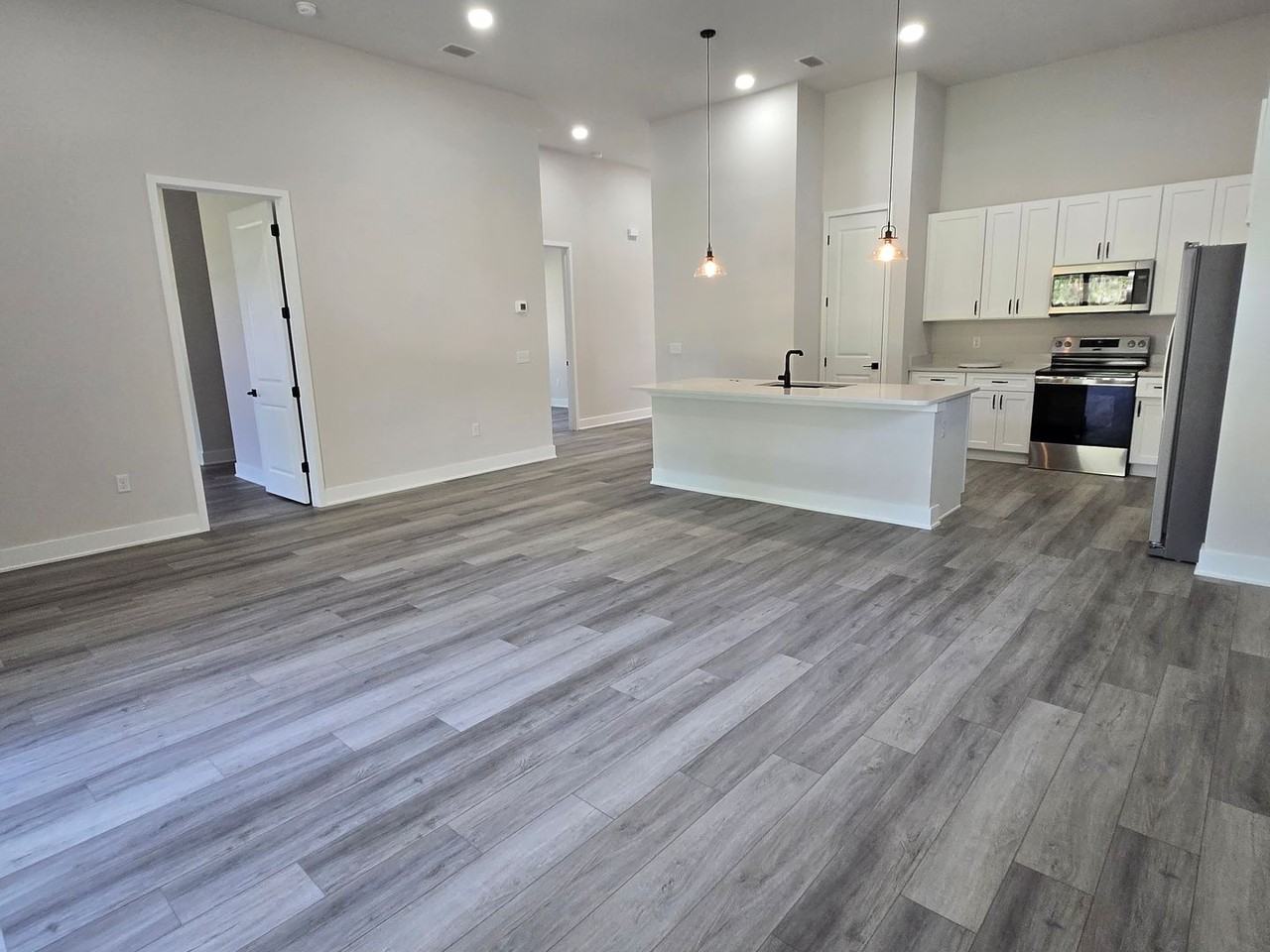 6548 Nw 109th Pl - Photo 5 of 49