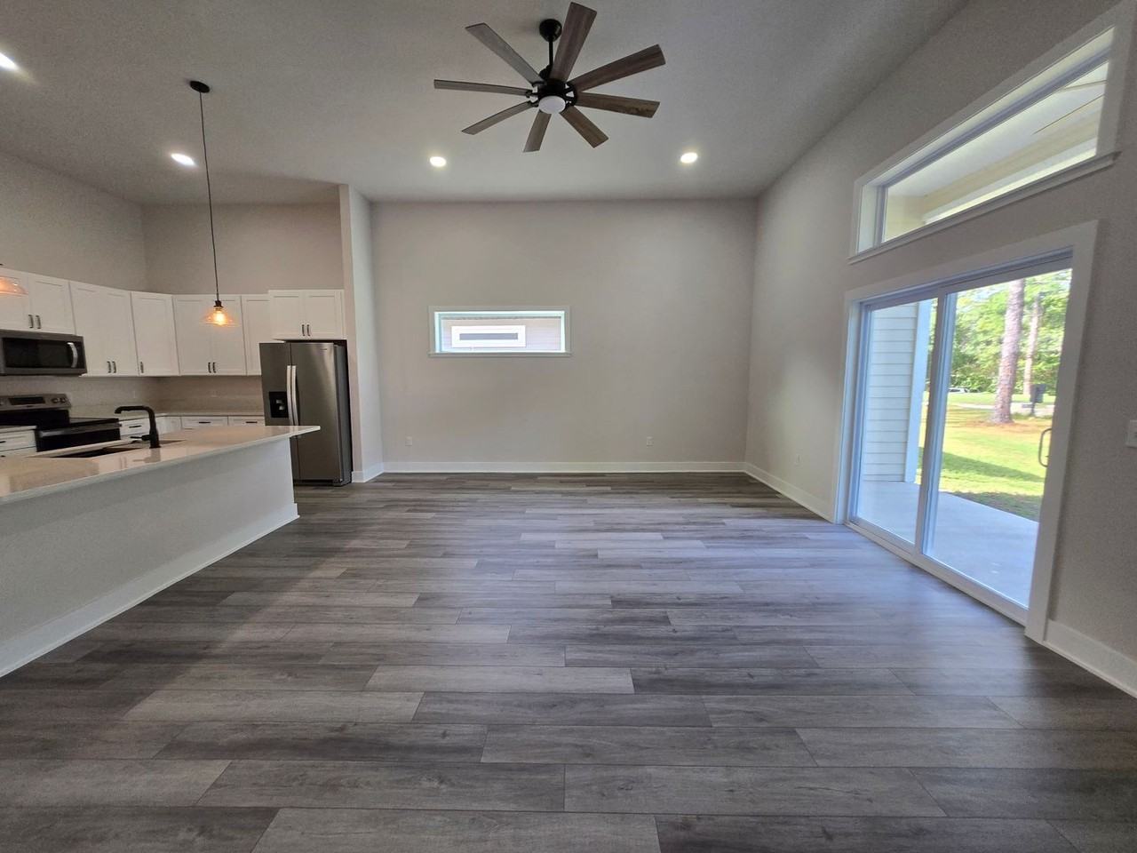 6548 Nw 109th Pl - Photo 6 of 49