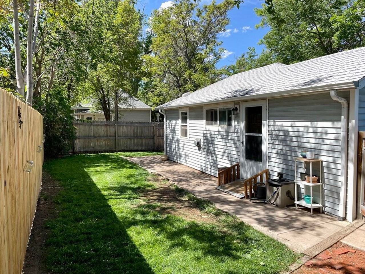 824 E Boulder St - Photo 3 of 19