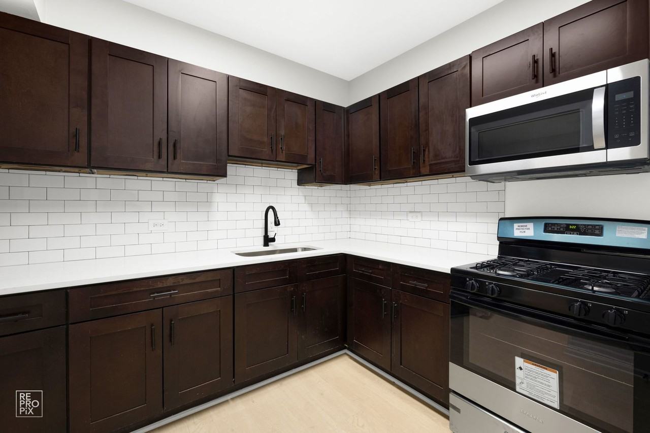 5047 S Champlain Ave 634 E 51st St Chicago, IL 60615 - Photo 6 of 50
