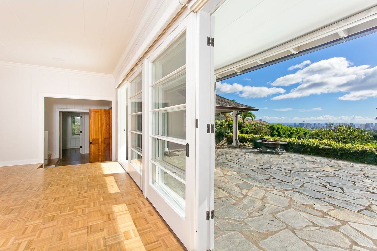 3125 Huelani Pl - Photo 7 of 33