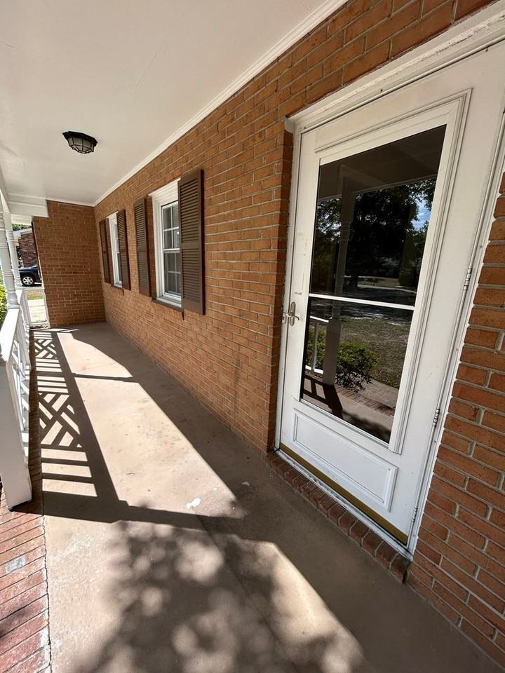 5013 Clear Run Dr - Photo 2 of 24