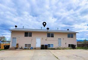 featured image of 397 W 25th St