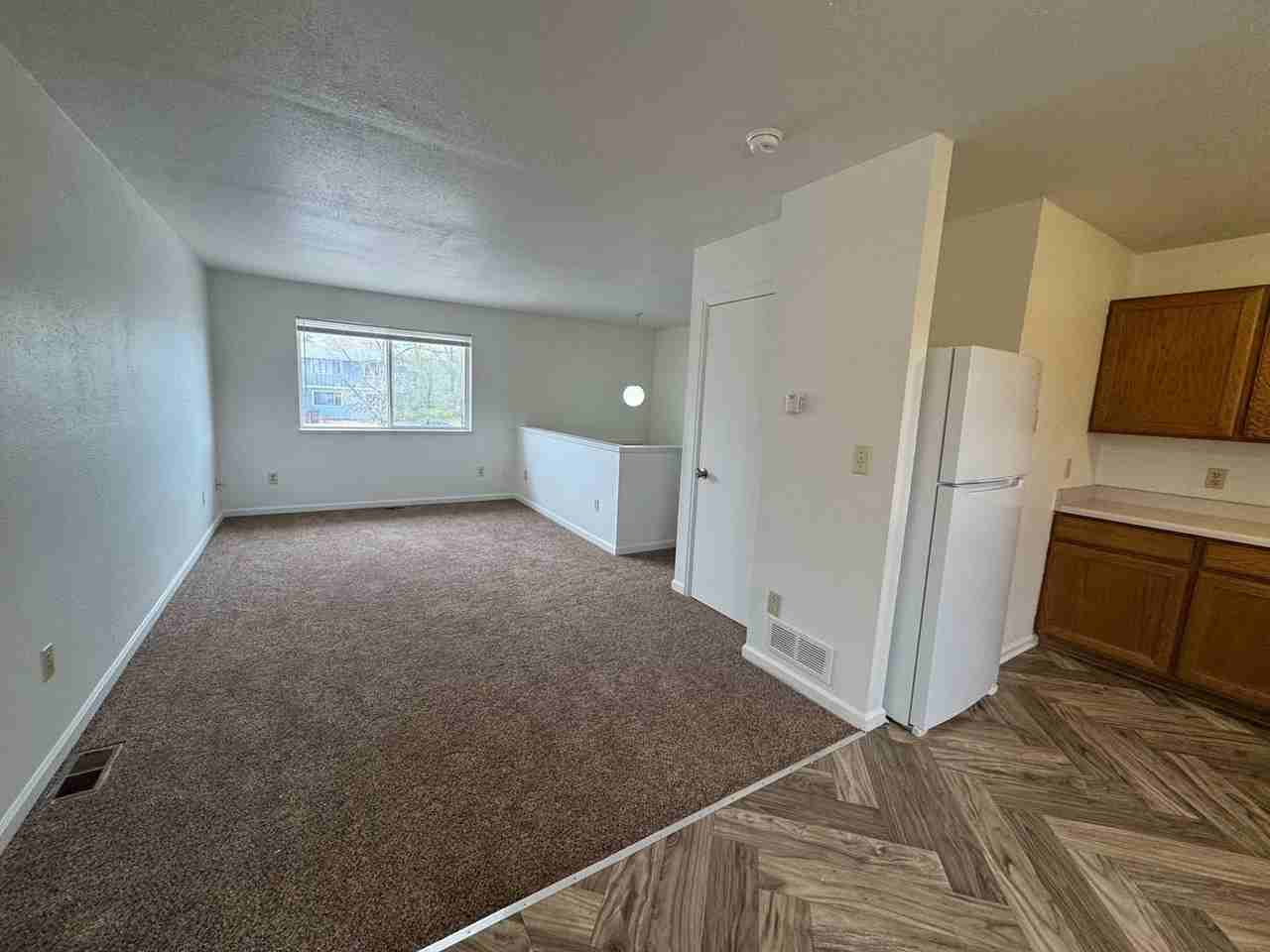 397 W 25th St - Photo 2 of 9