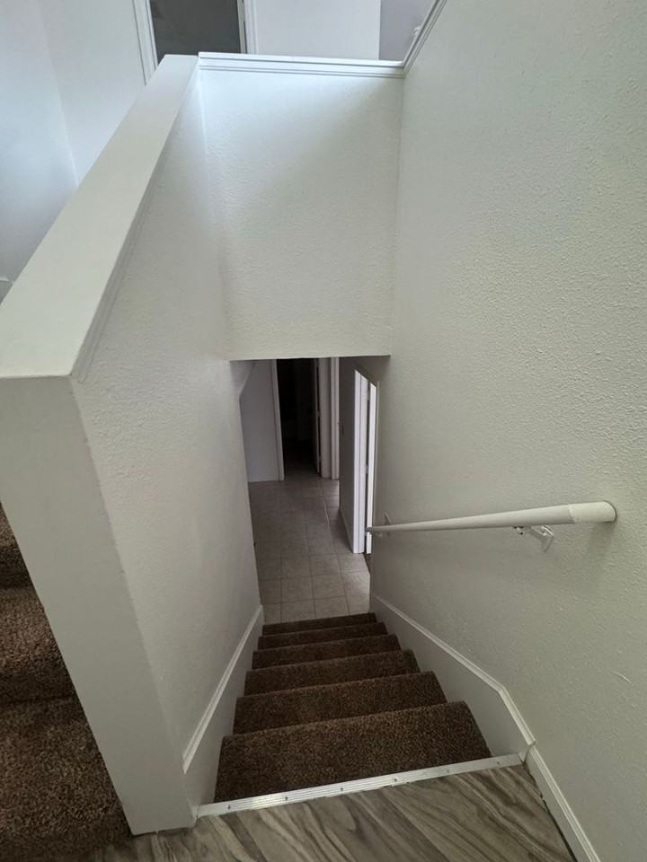 397 W 25th St - Photo 5 of 9