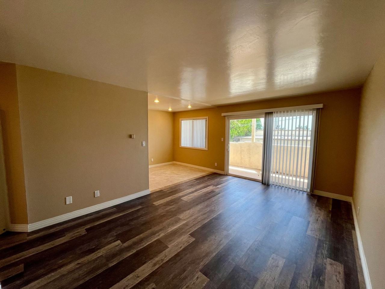 2174 Montgomery Ave #B - Photo 3 of 22