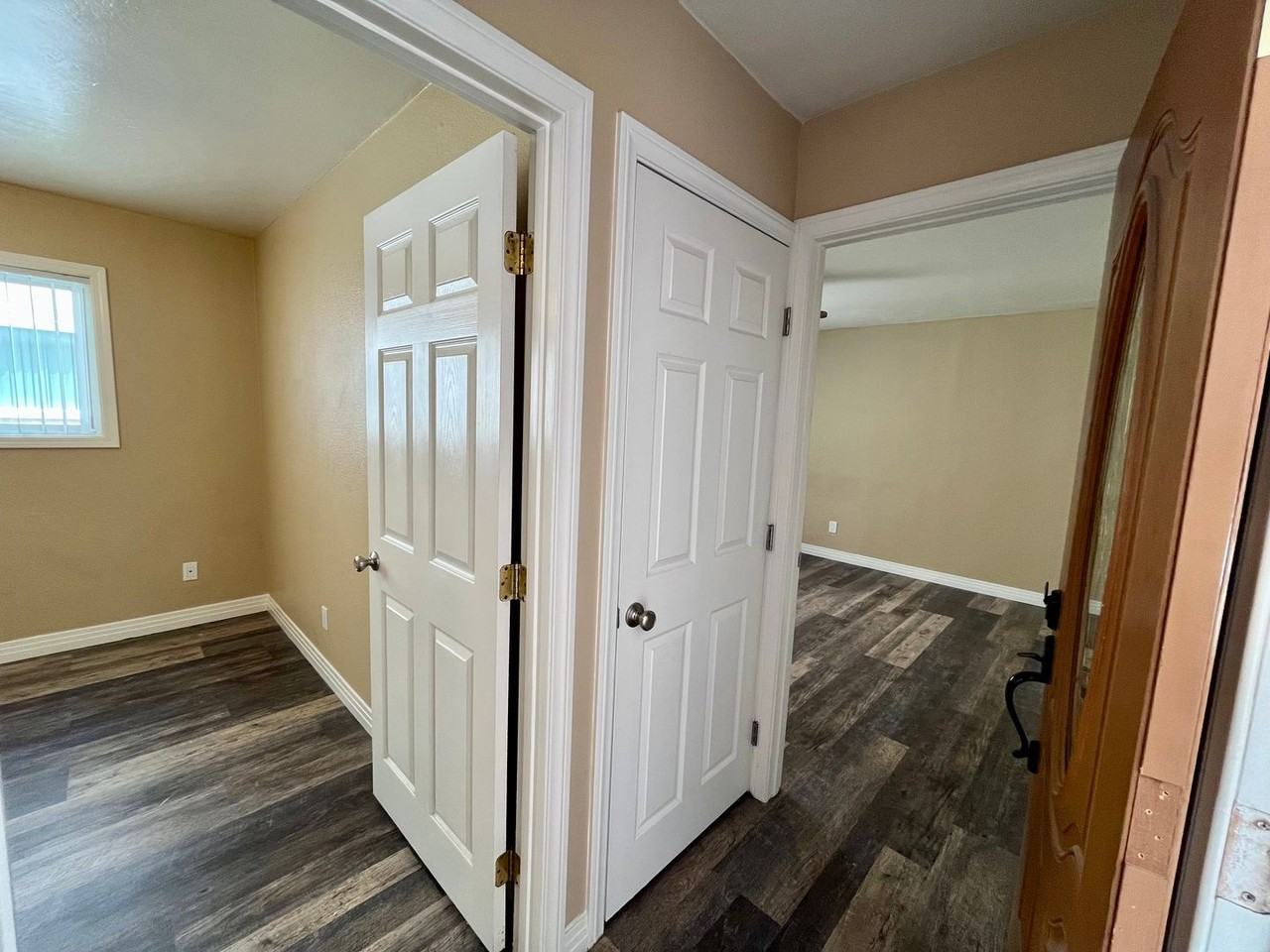 2174 Montgomery Ave #B - Photo 4 of 22