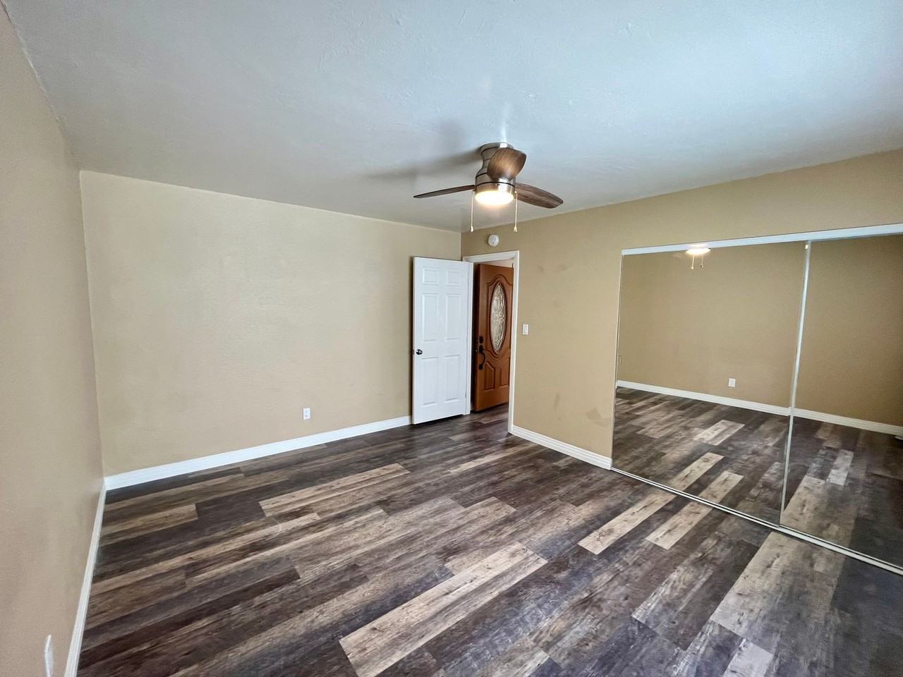 2174 Montgomery Ave #B - Photo 7 of 22