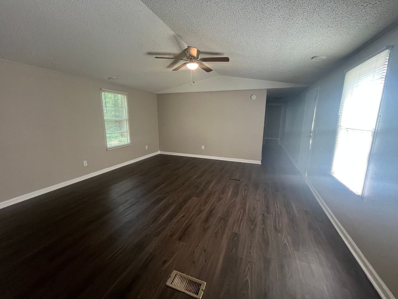 30 Black Oak Cir - Photo 4 of 18