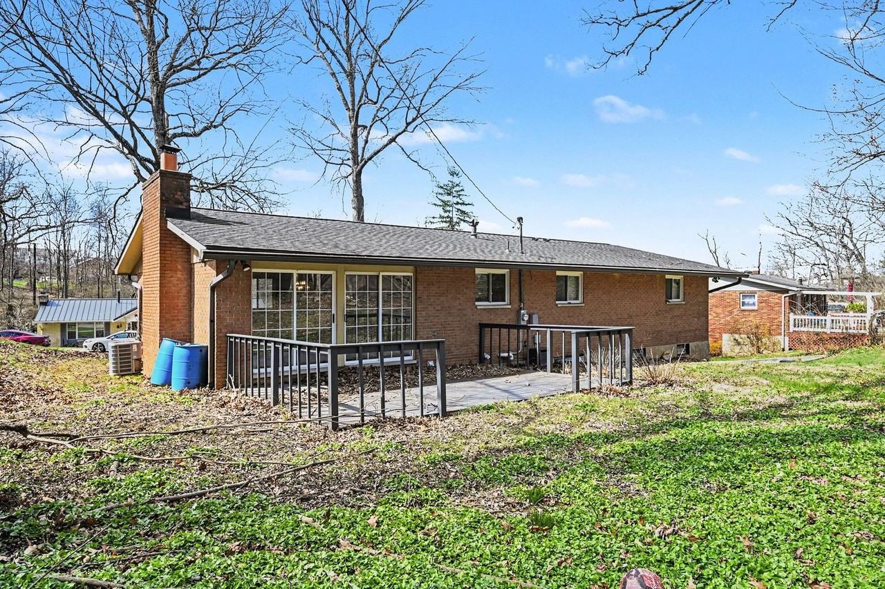 2613 Rhapsody Dr - Photo 2 of 27
