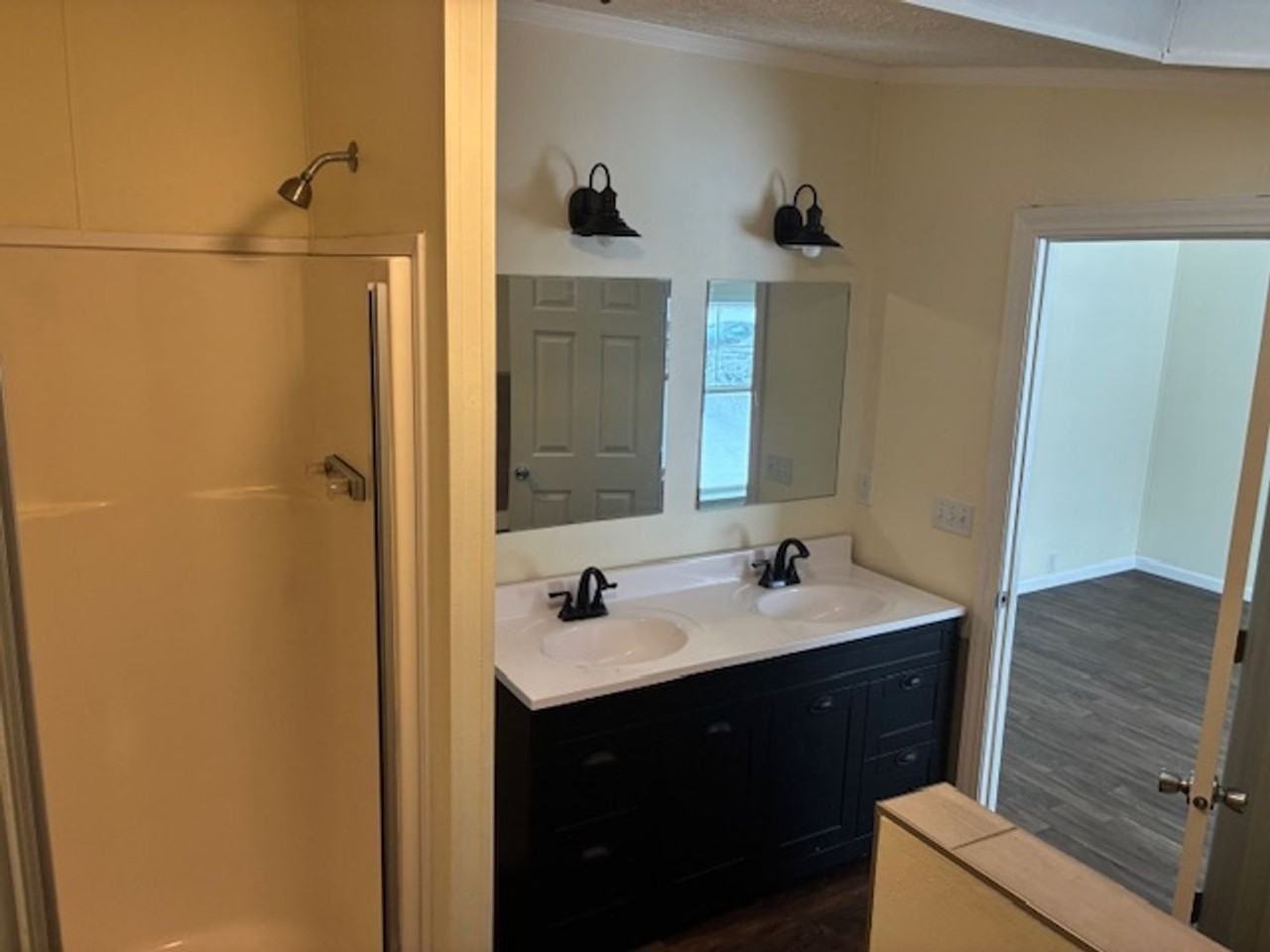 1119 University Dr #2001 - Photo 5 of 13